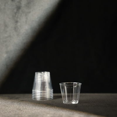1oz transparan PS plastik cangkir plastik tumbler untuk minuman panas dan dingin FDA bersertifikat