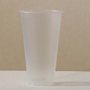 ถ้วยพลาสติก PP ที่เป็นมิตรต่อสิ่งแวดล้อม ถ้วยพลาสติก PP ครั้งเดียว ขนาด 17 OZ พร้อมฝาปิดโดมโลโก้ตามสั่ง
