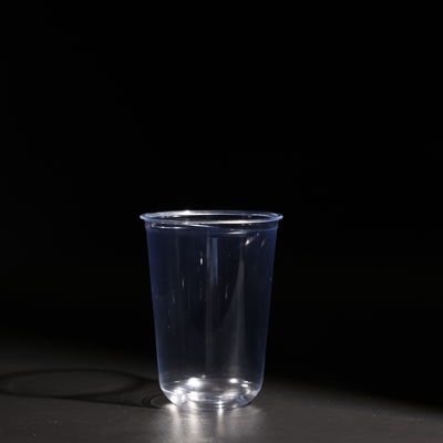 Voedingsmiddelenkoppels van kunststof PET-materiaal met deksel voor sap