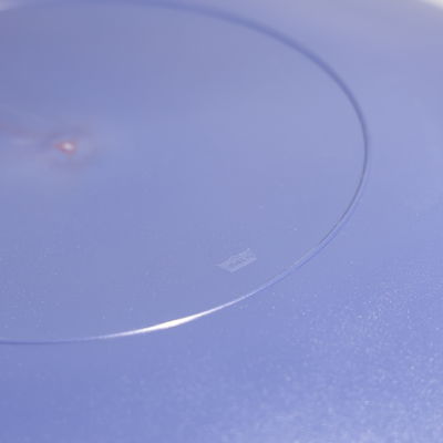 7in okrągły, układający się plastikowy talerz z żywnością z logo